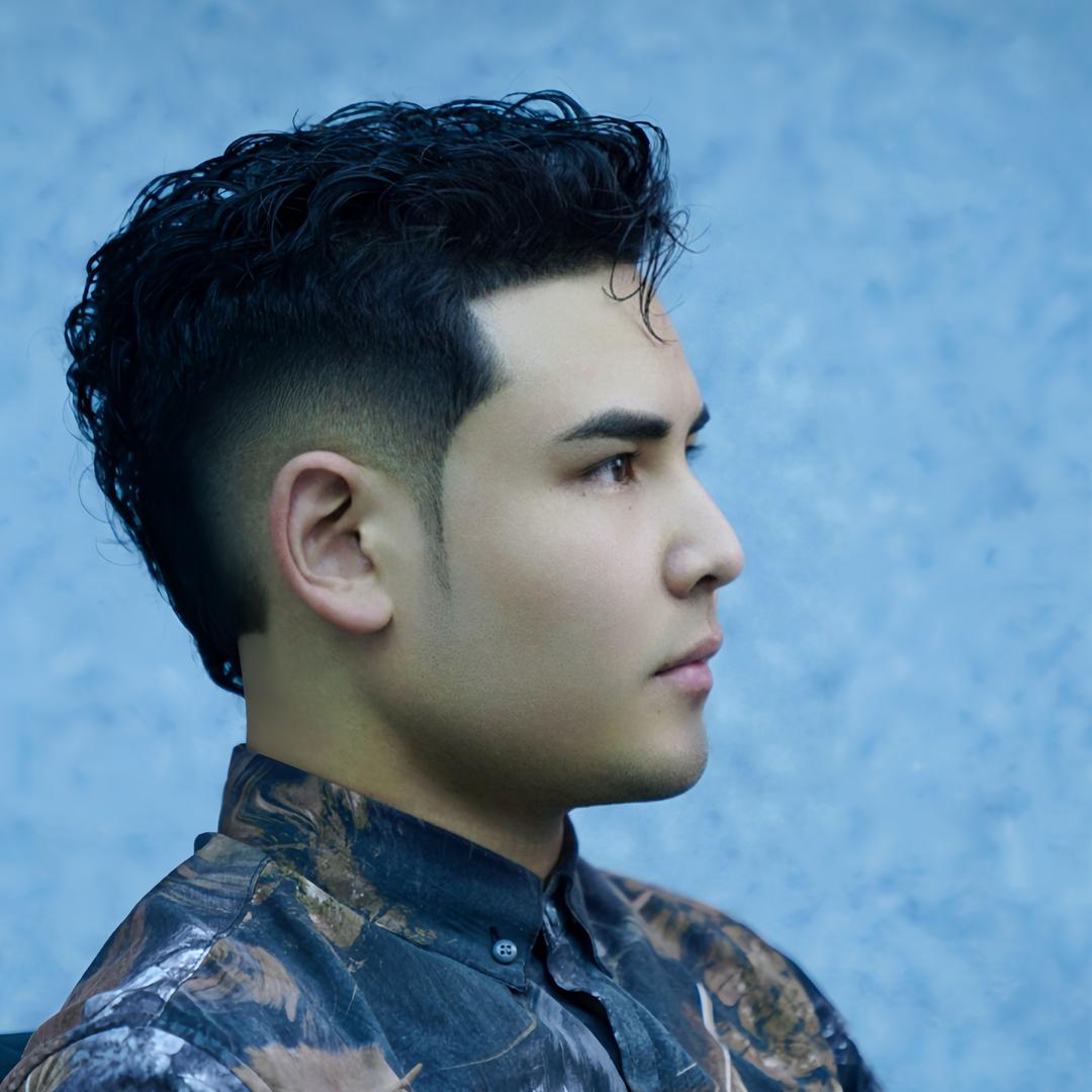 @阿卜 李扬男士