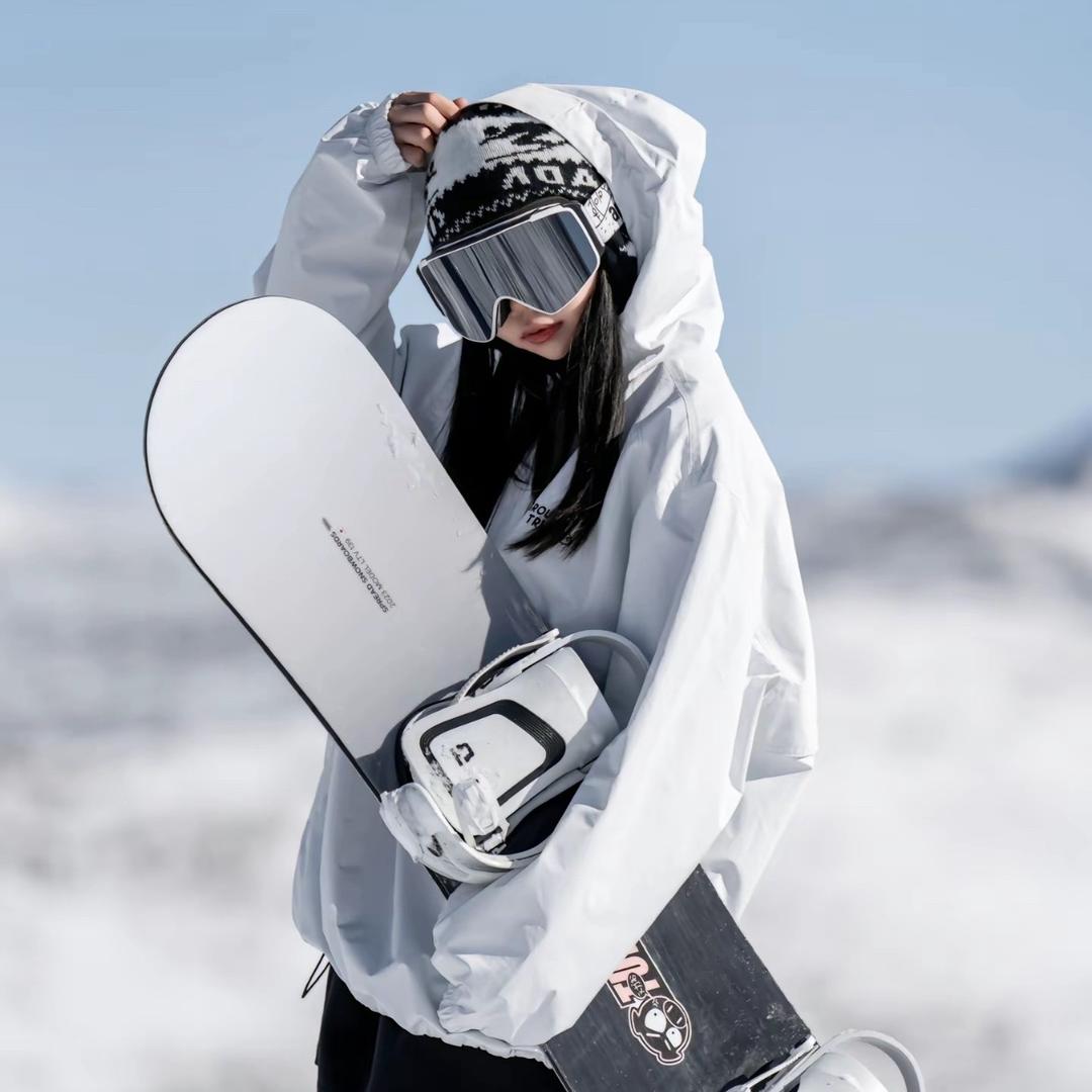 柒柒爱滑雪⛷️