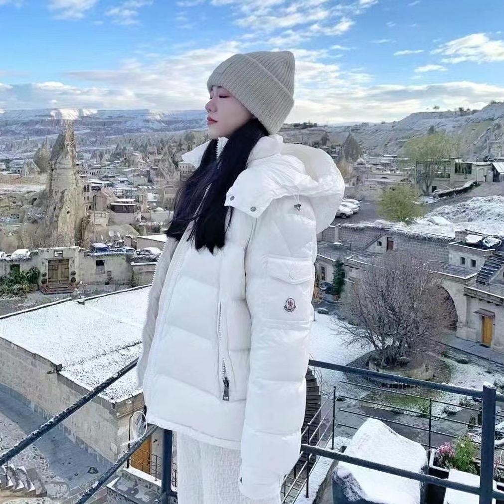 高奢羽绒服批发