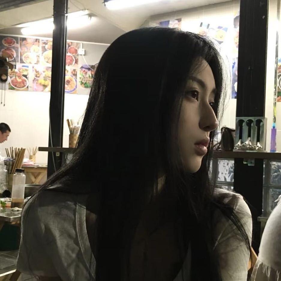 冰冰的