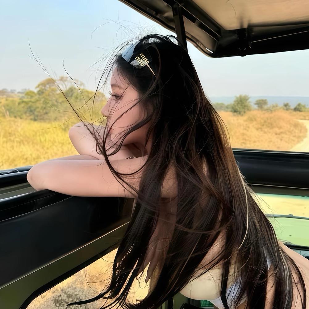 小美.