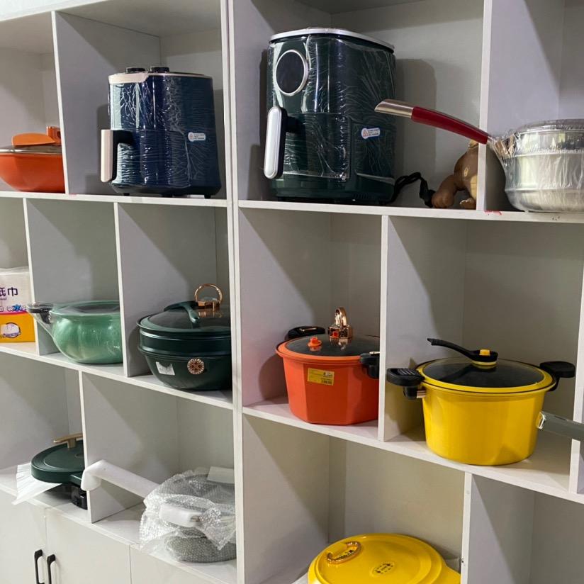 老赵好物推荐个体店