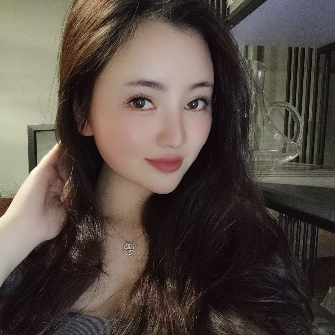 小凤上午8:30开播《父女团》