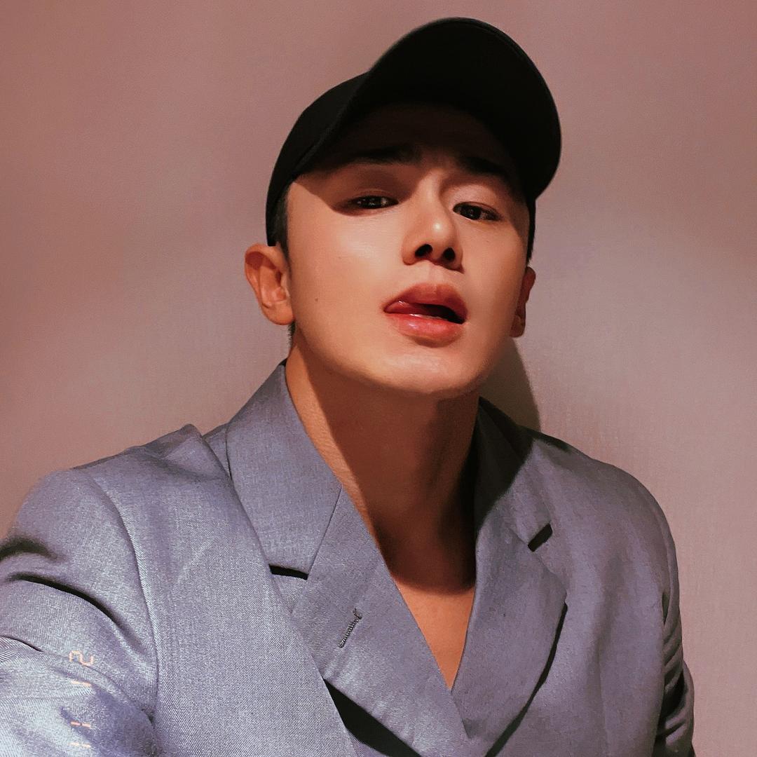 玩铁杨老师👨‍🏫(不爱练腿)