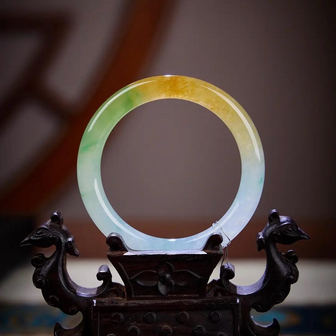 翡翠缘精品手镯