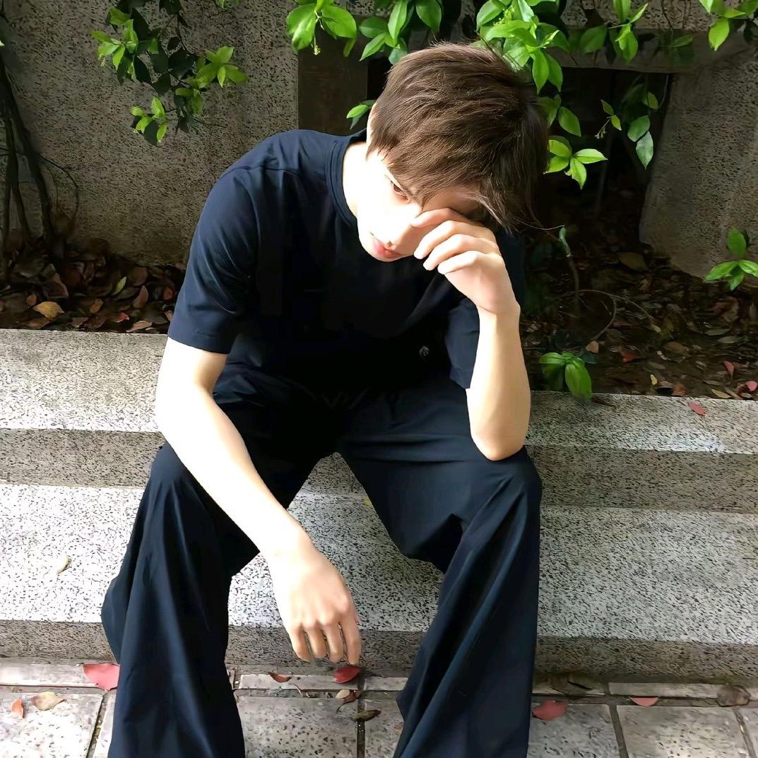 小小虍