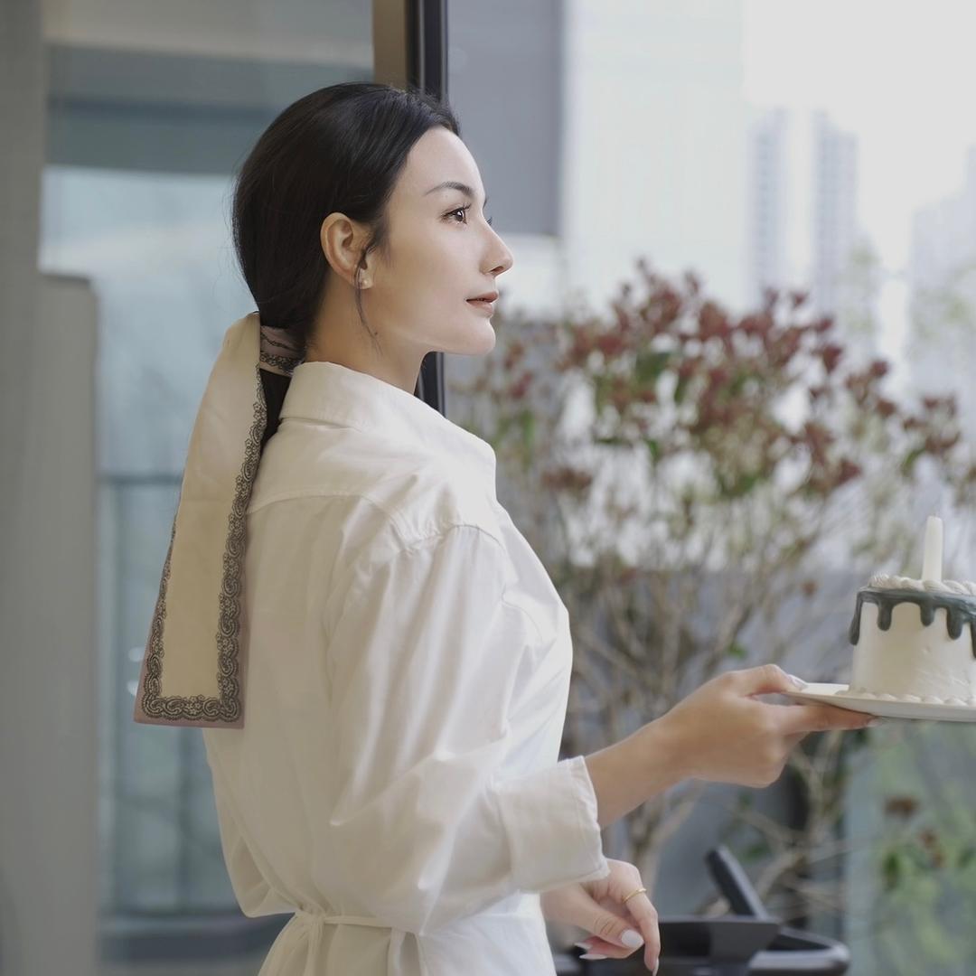 珂珂探房招经纪人
