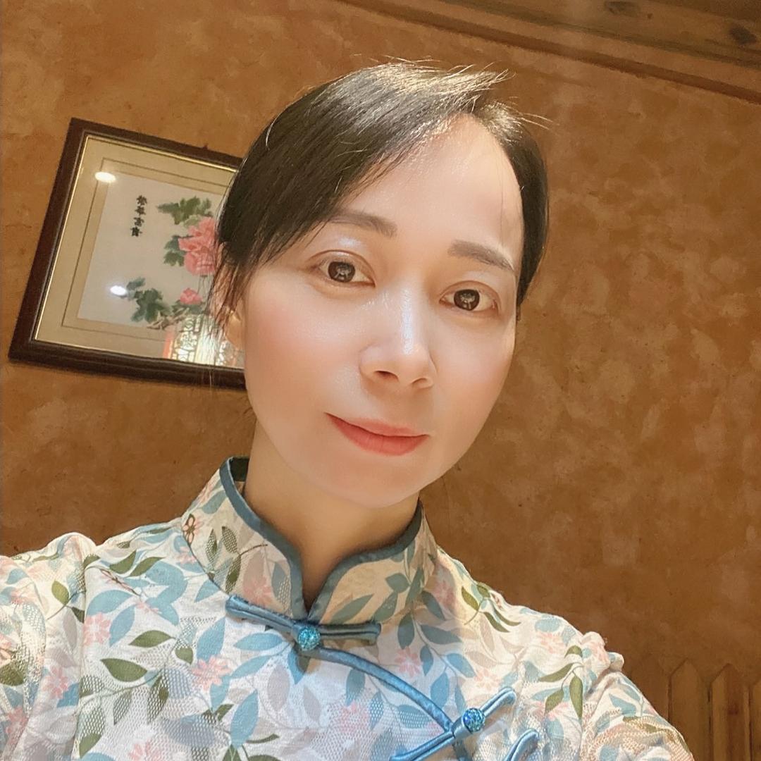 医者仁心老曾66
