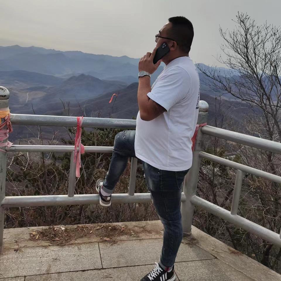 这位ᰔᩚᥫᩣ党老板༂