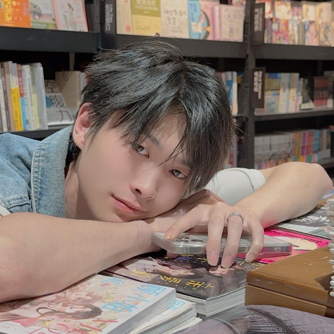 林一爱摸鱼💫