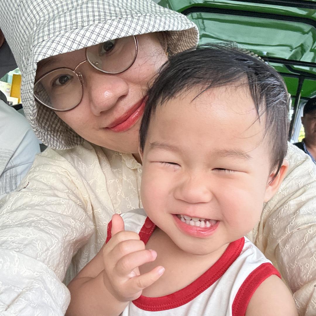 小吃货多米👧🏻
