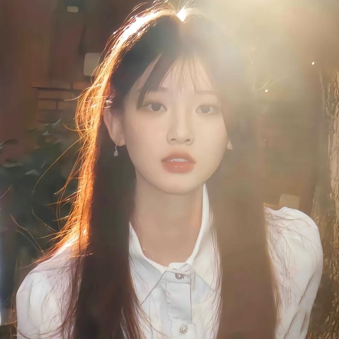 18岁美少女.