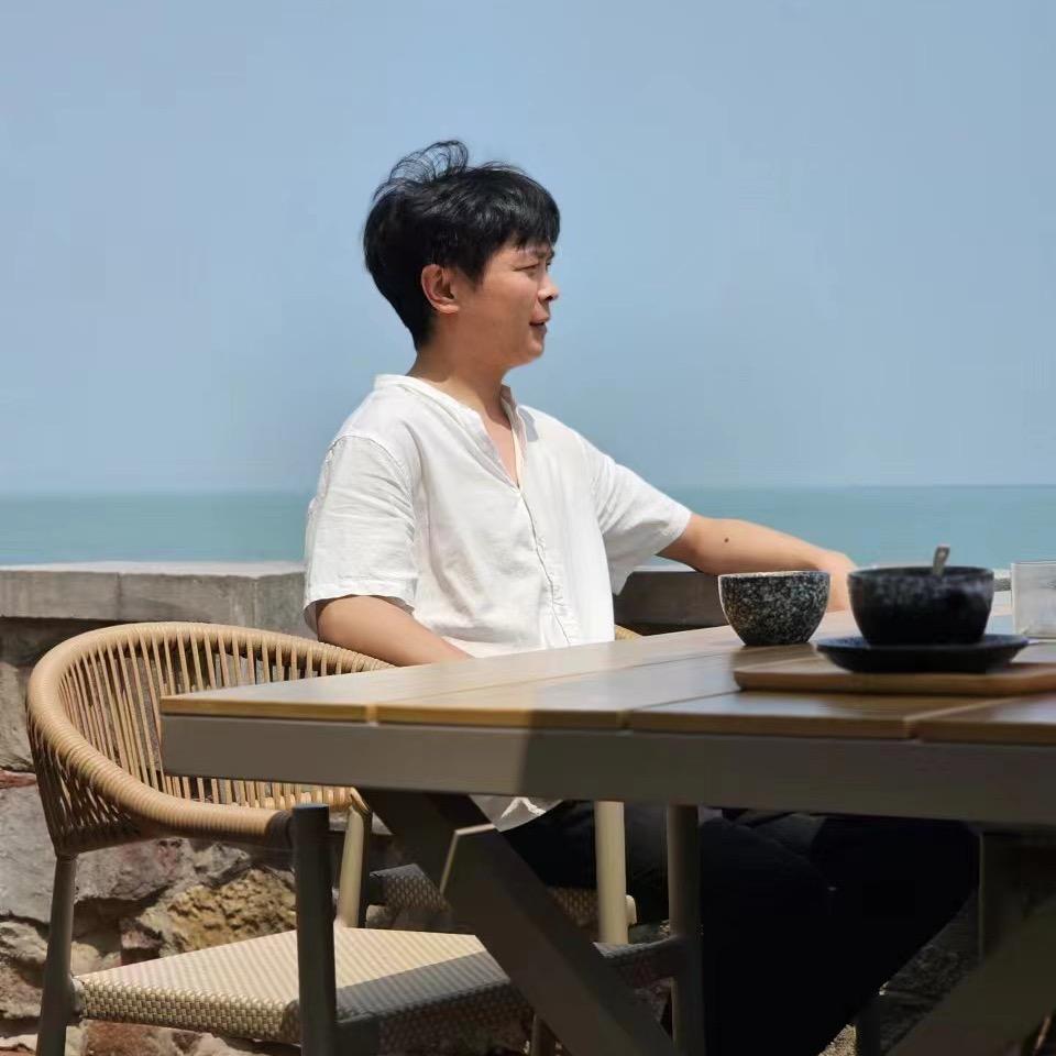 小坤🎙️