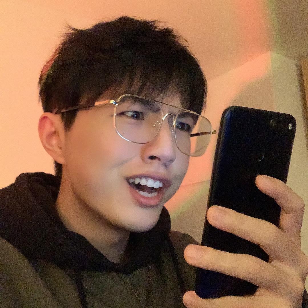 憨憨灰