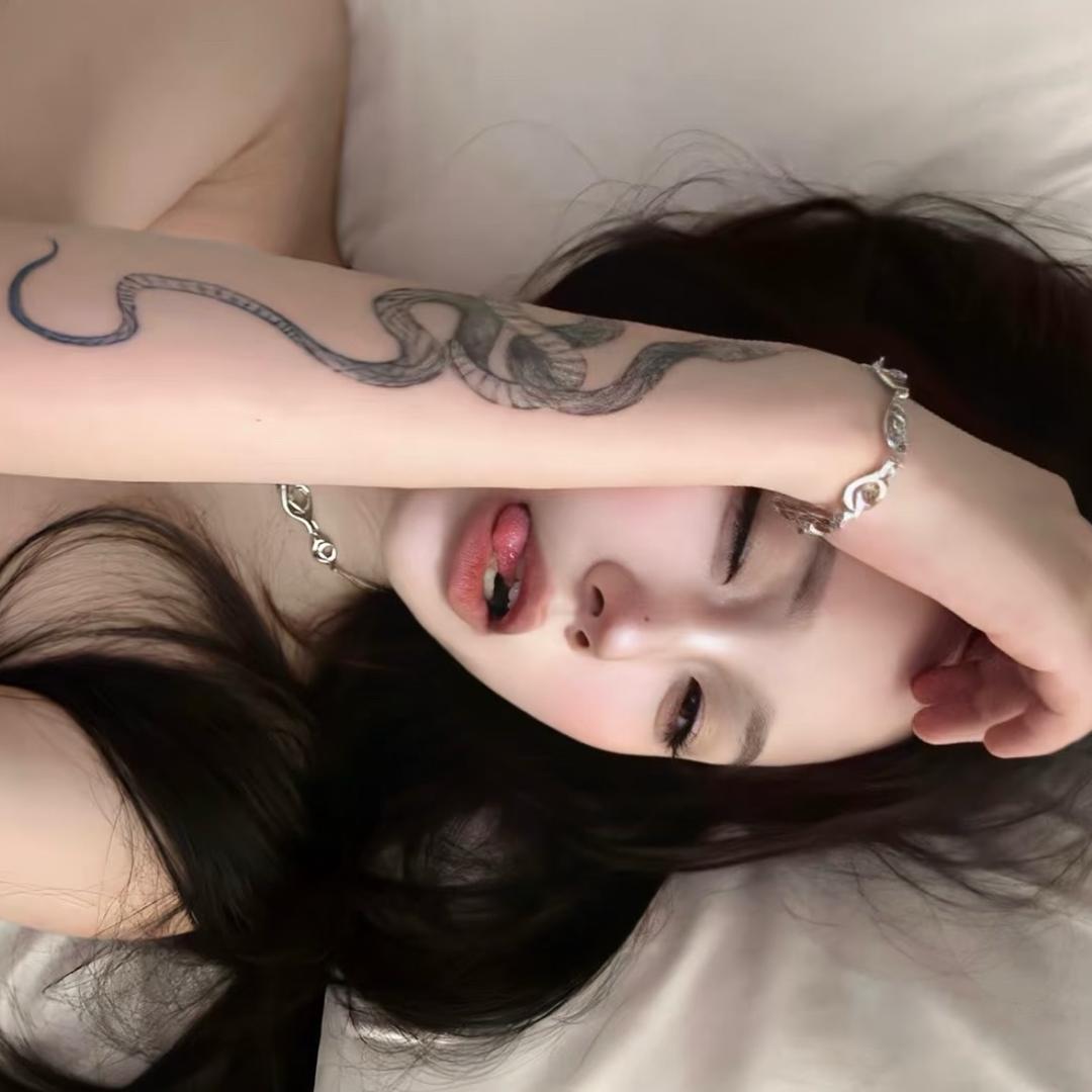 达不溜w