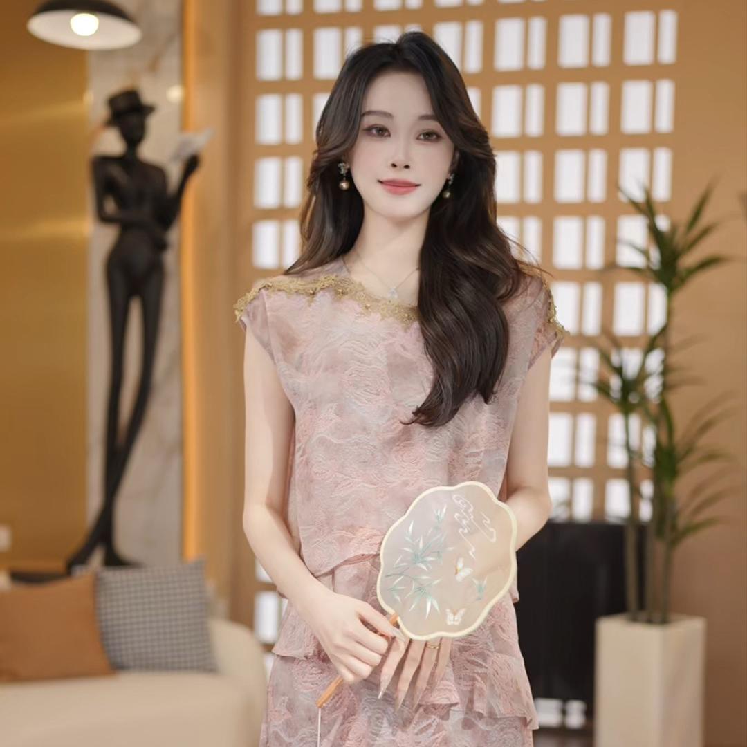 深圳允初原创女装
