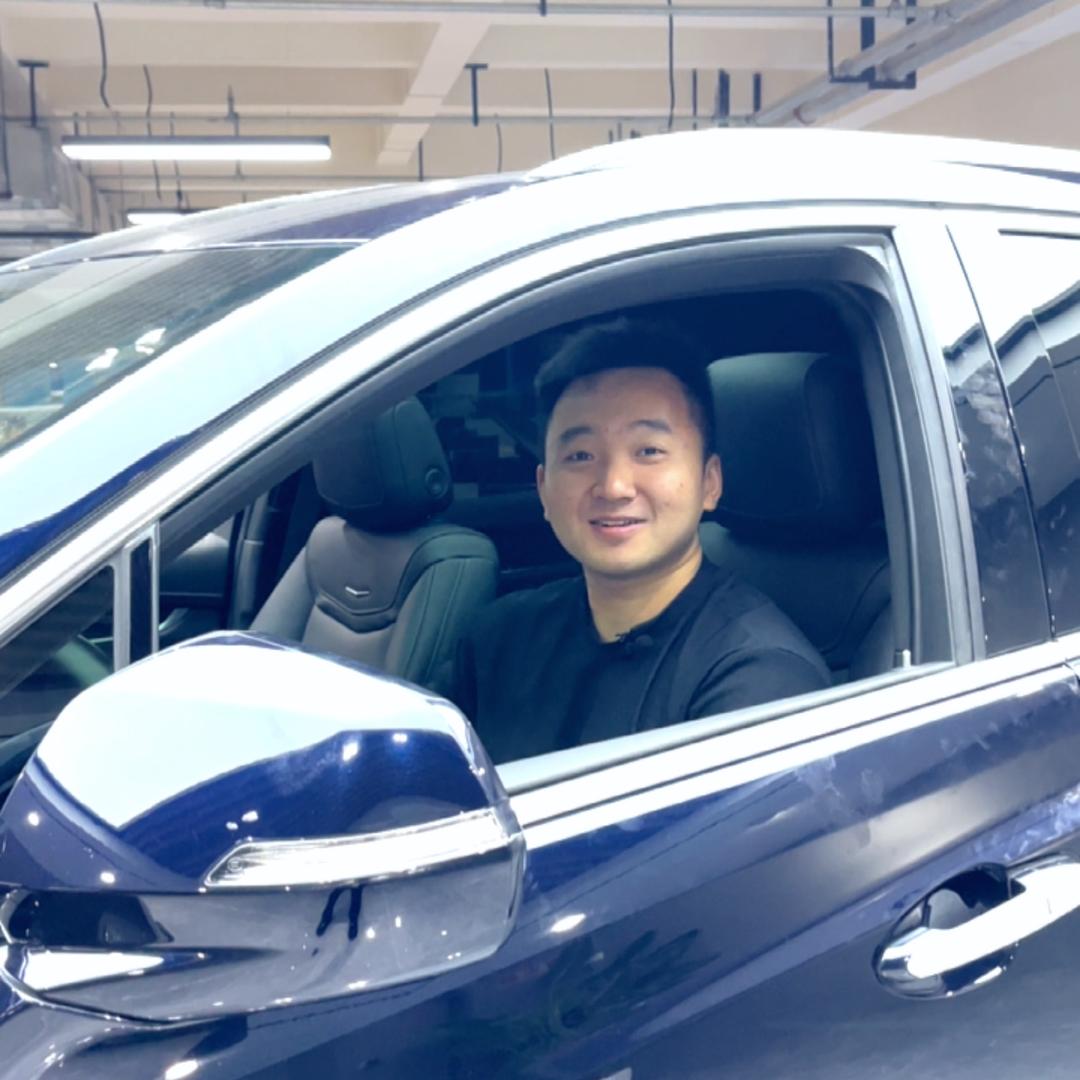 成都小何说车（小舅子）