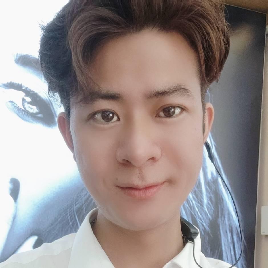 烫发之王～大师兄