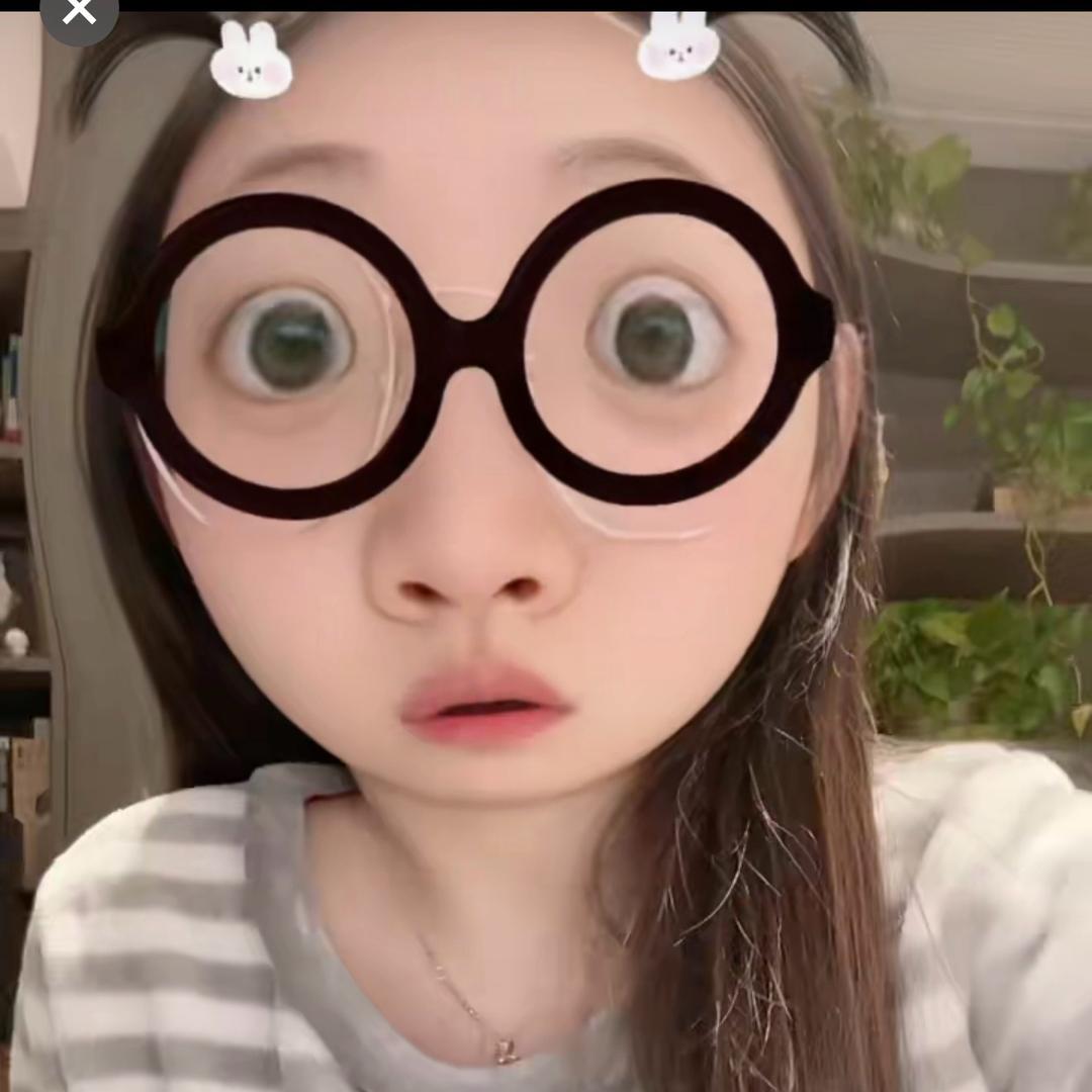 傻子学尤克里里