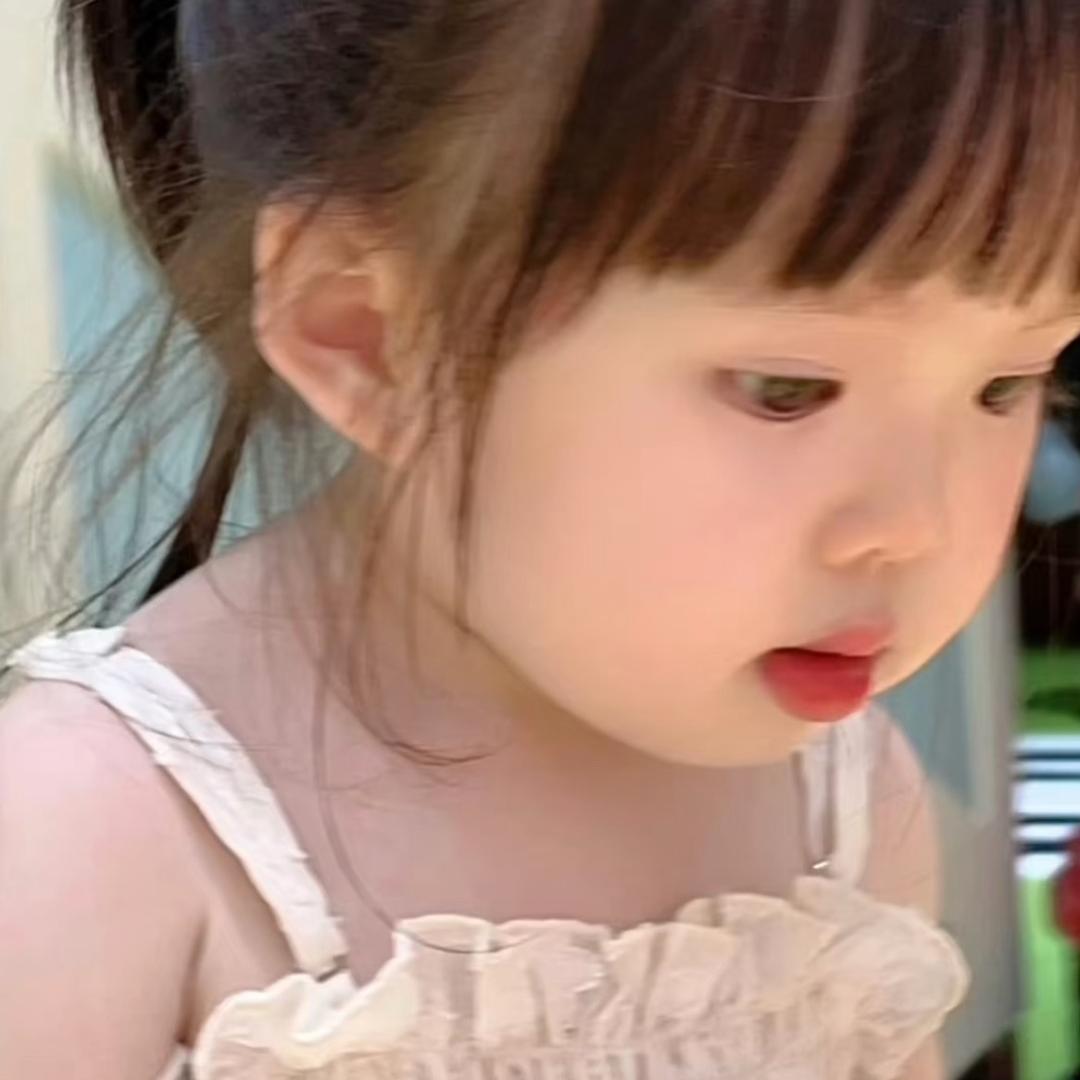 傢