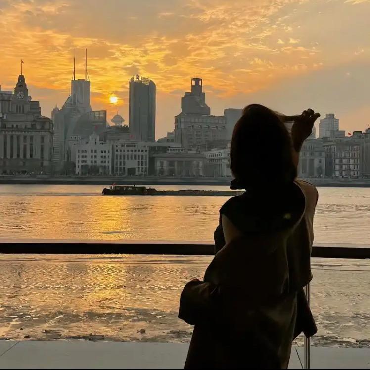 不晚竹喧