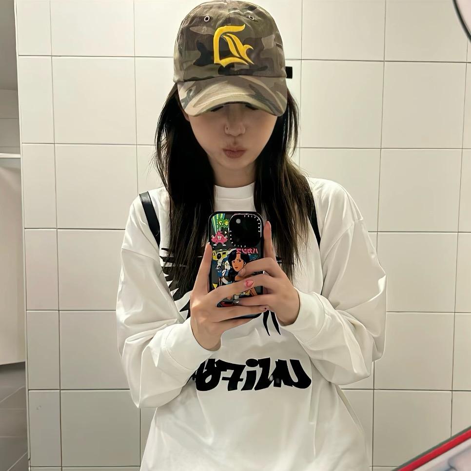 徎徎.