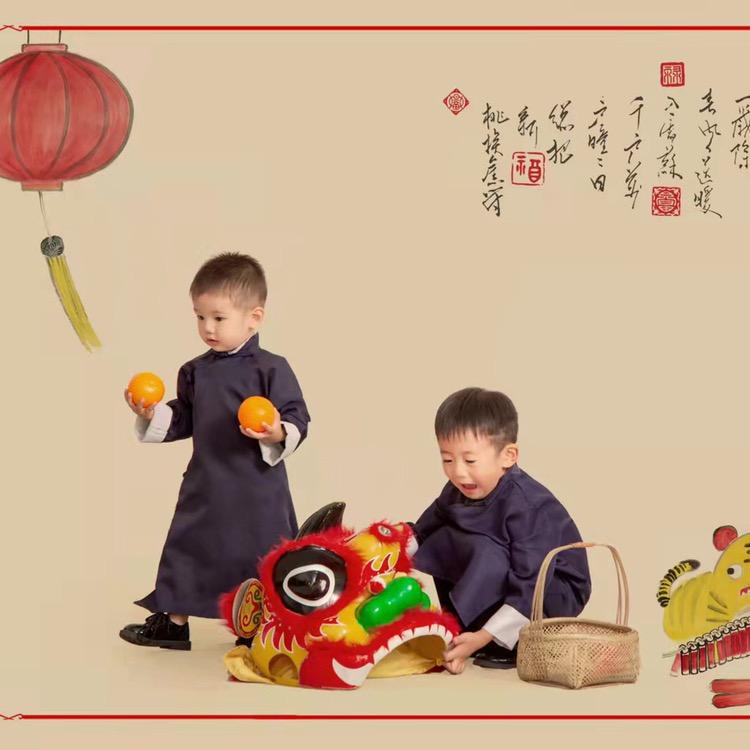 西梅尔。