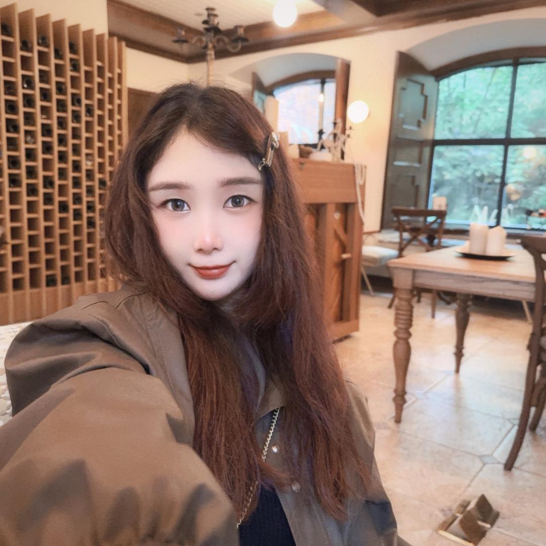 笨蛋美女🐑