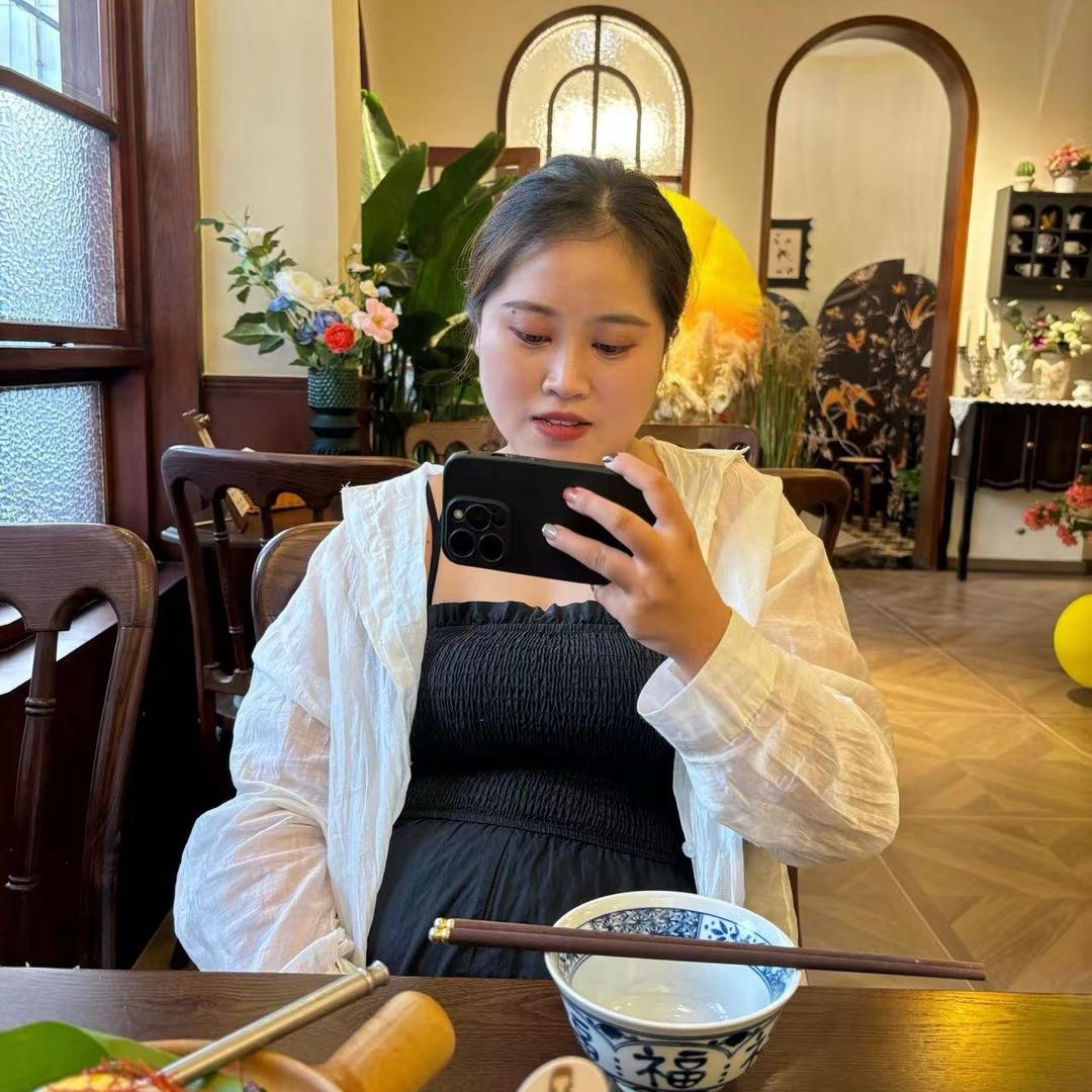 爱吃的小小丁🔔