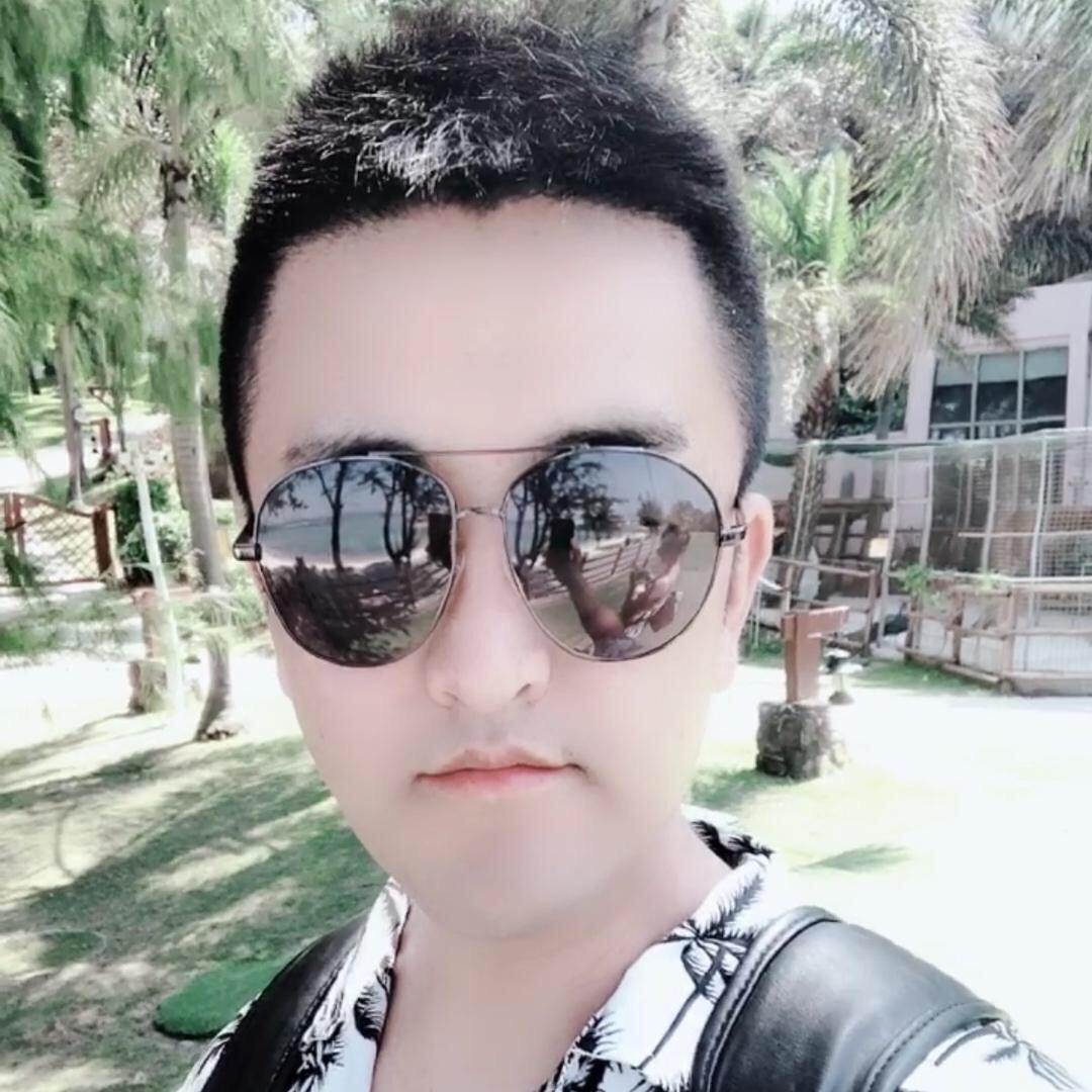 🇨🇳阿龙（富士康行政）