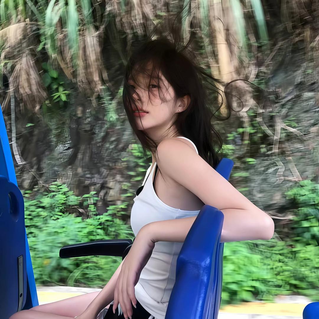 高冷有洁癖的总裁对挑着粪担的我一见钟情.