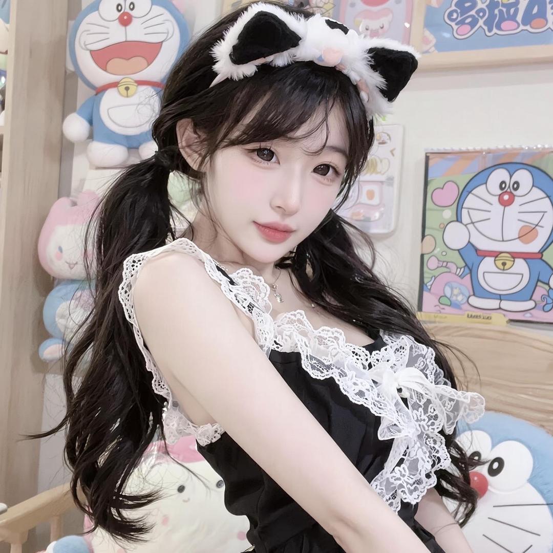 莓莓奶兔
