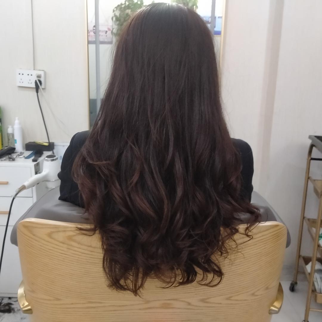 钞恋美妆