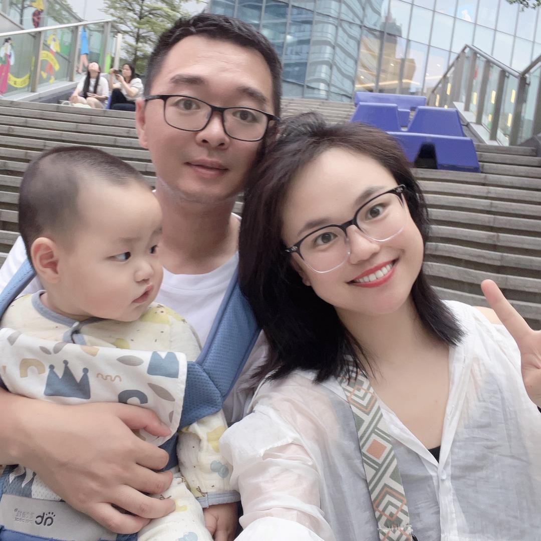 十九吖（带娃版）