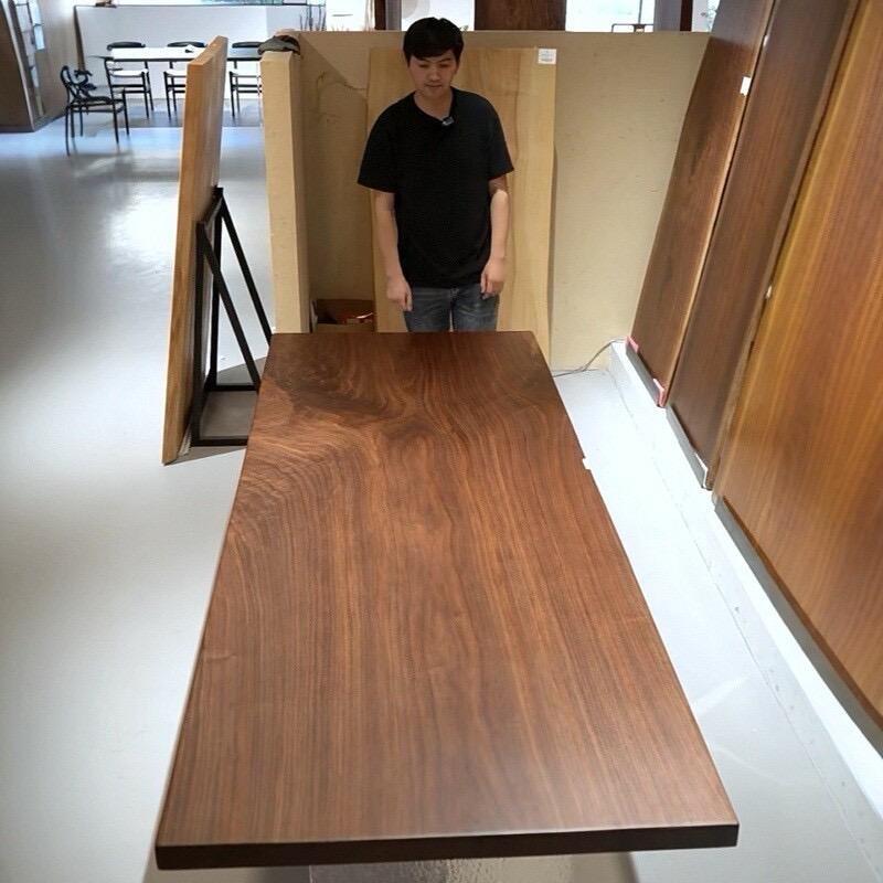 飞飞的北美黑胡桃木家具工厂