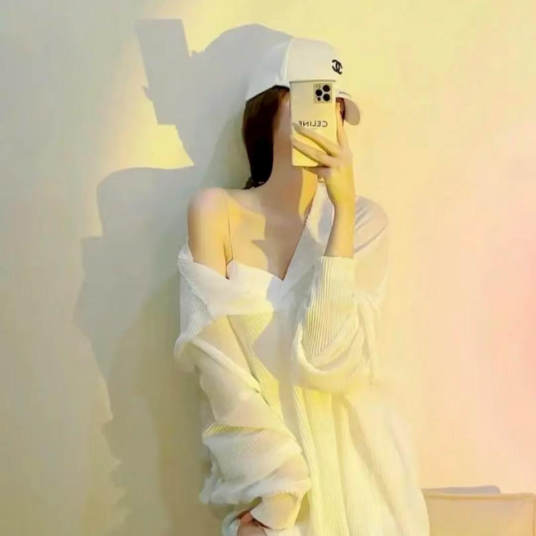 雷蕾