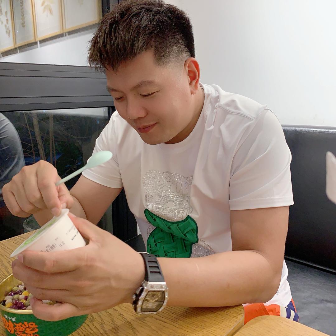 @小米刚（美食分享）