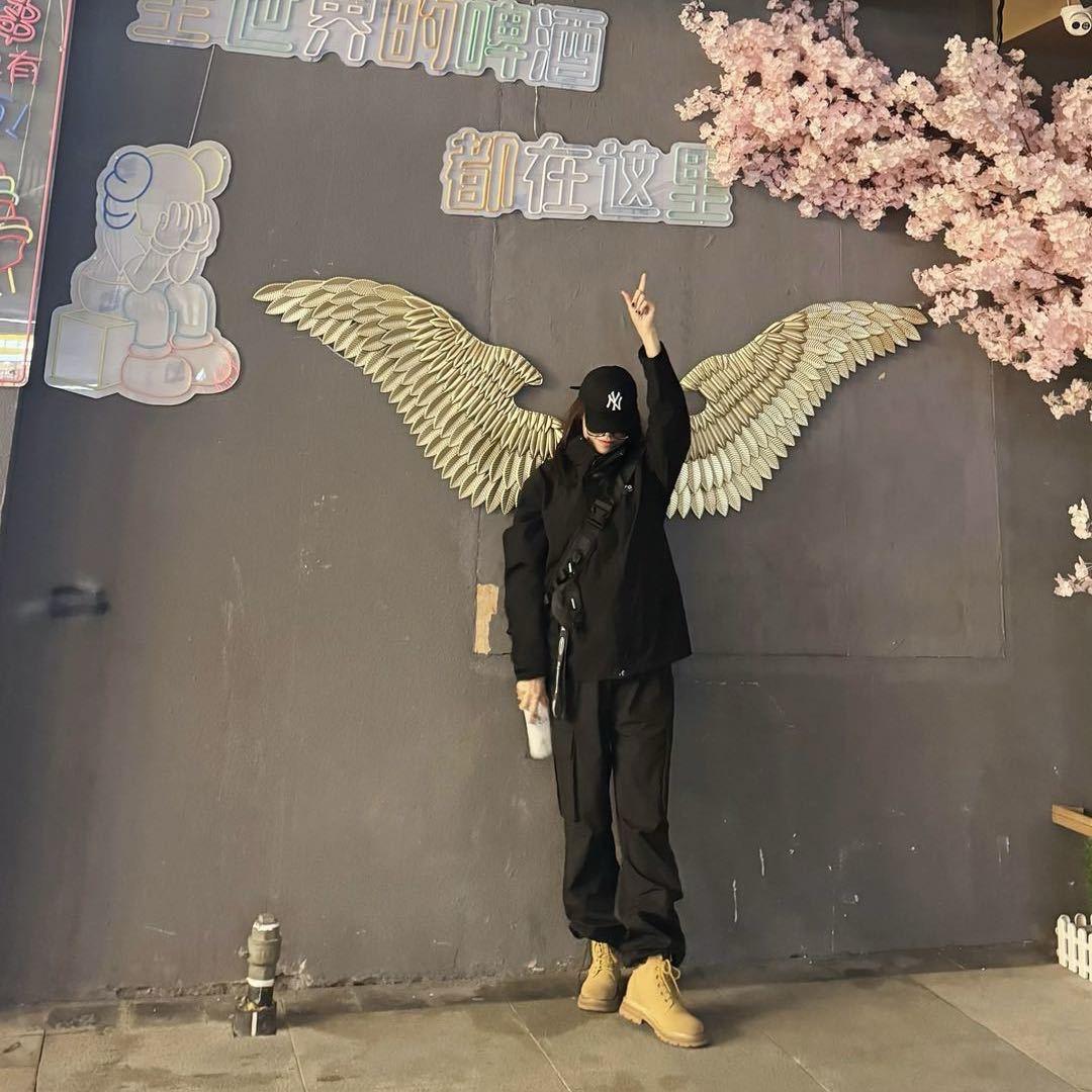 请叫我：“小姐姐”