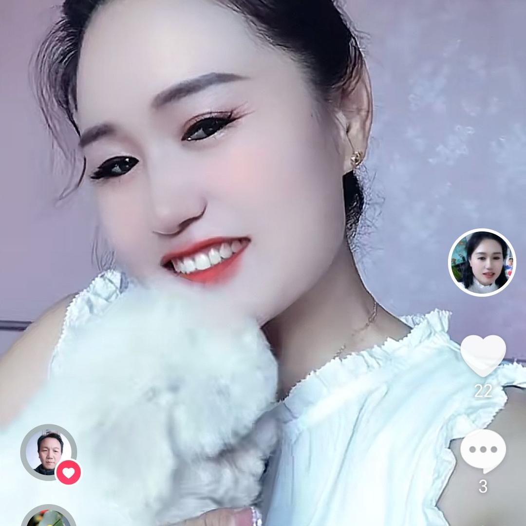 白马👩🏼‍❤️‍💋‍👩🏻王子