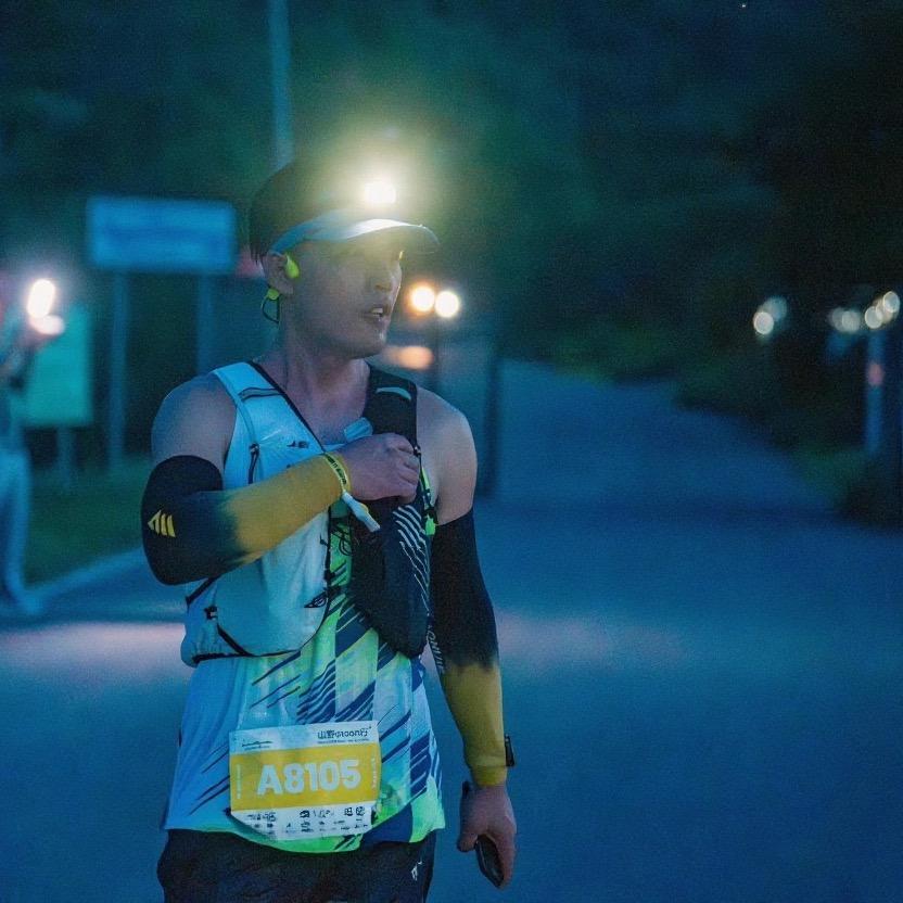 农夫三拳有点疼.