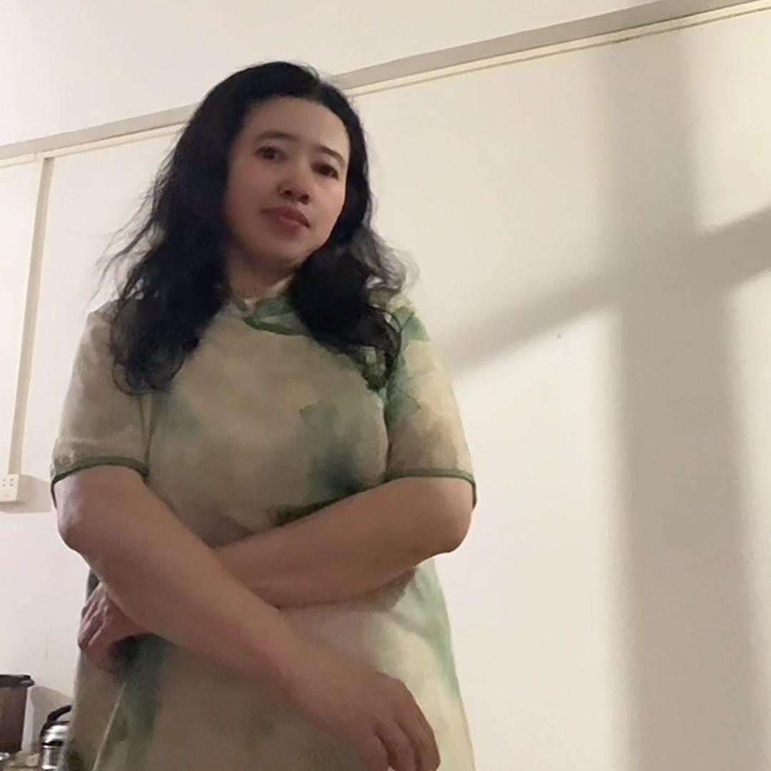 岁月匆匆（执着的女老🐯）