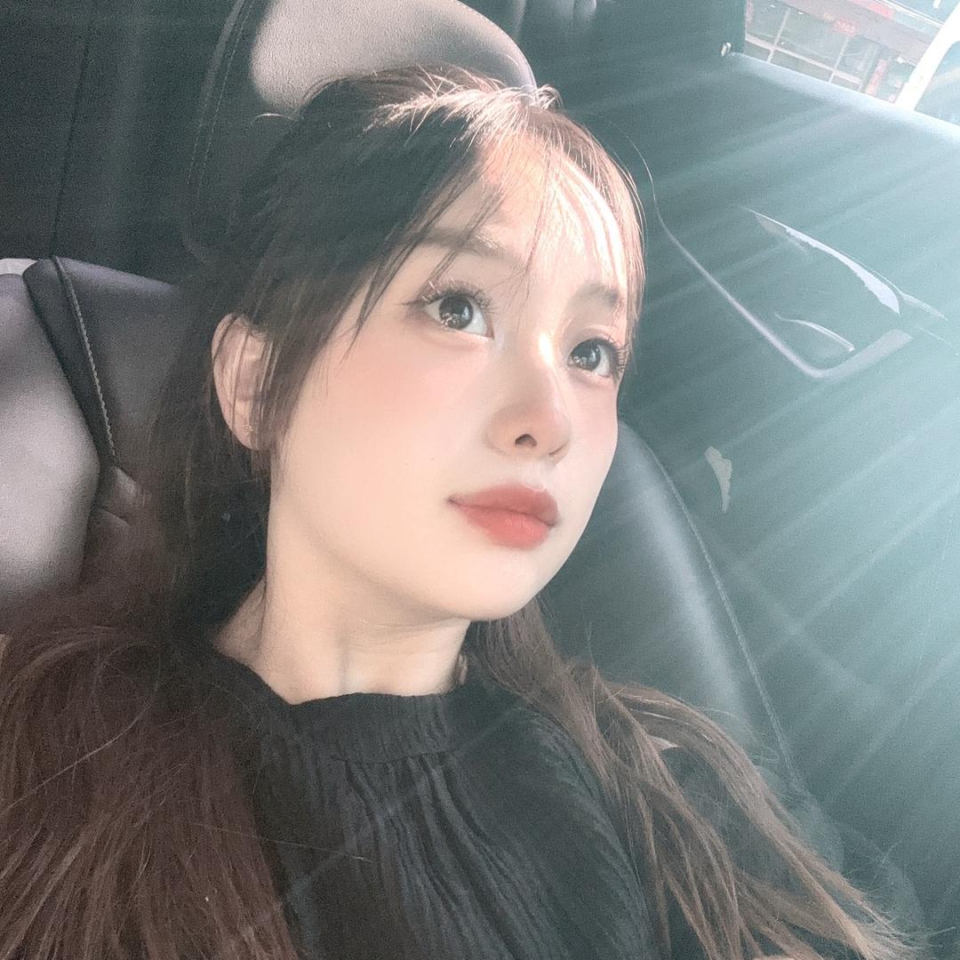 娅