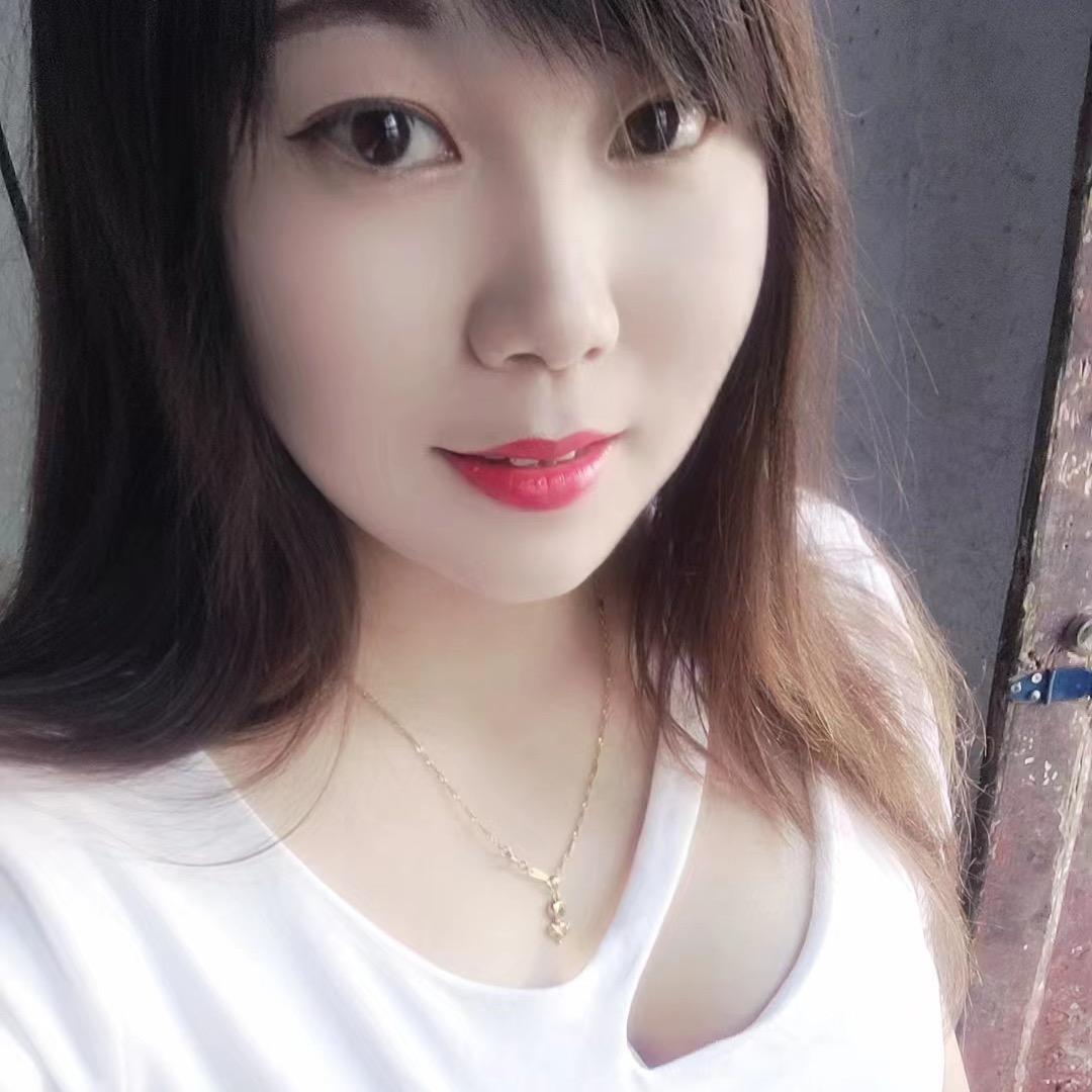 卖早餐的小少妇