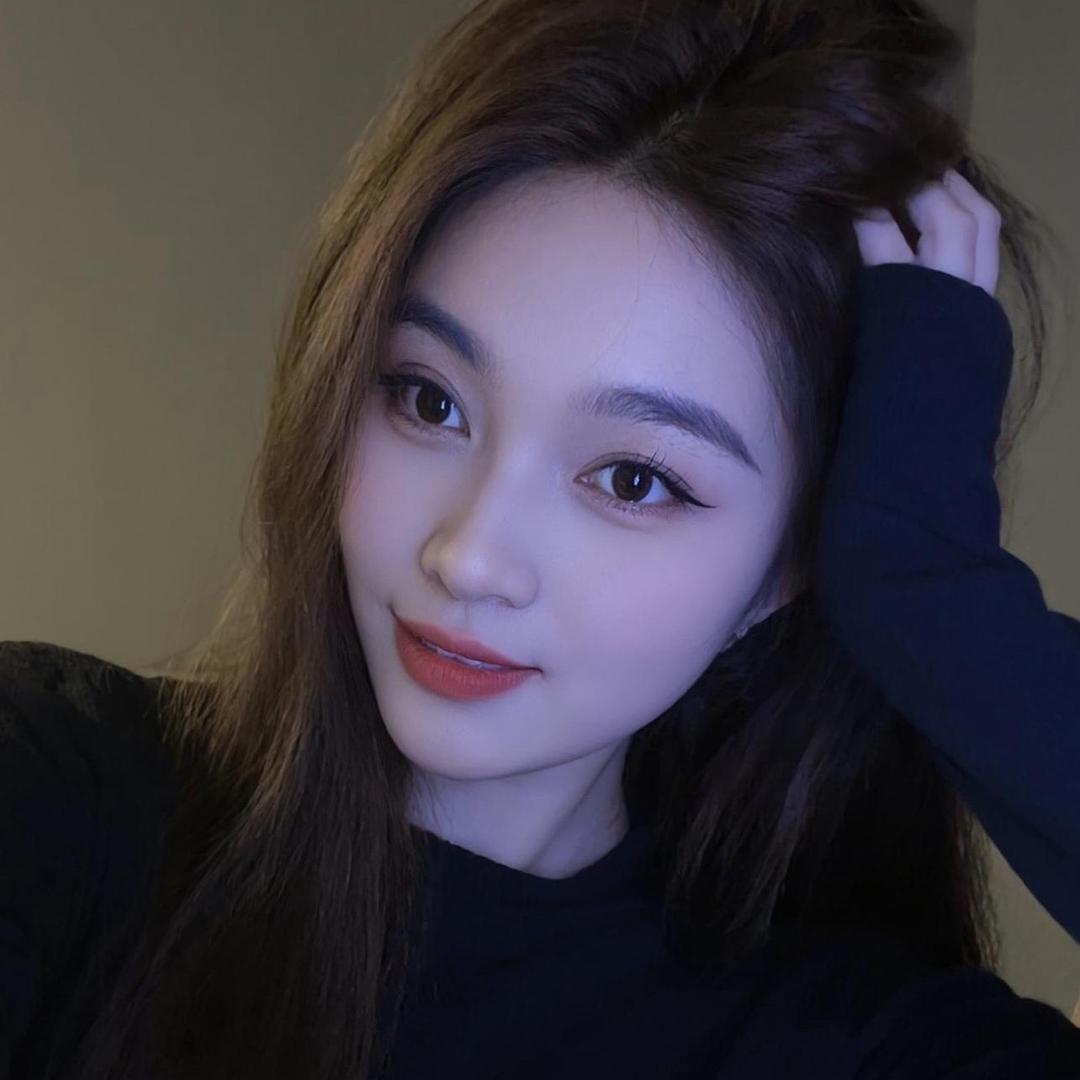 潘妹儿¥