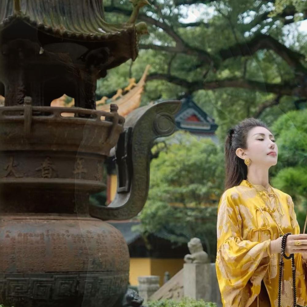 冯哲玮小阁