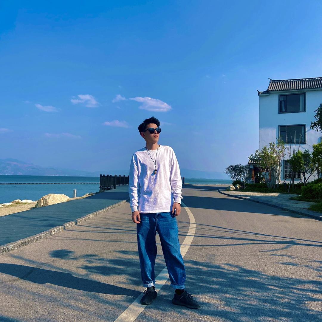 MAKE  IT  王圳