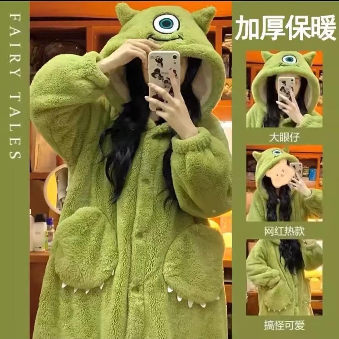 斓悦精品女装店