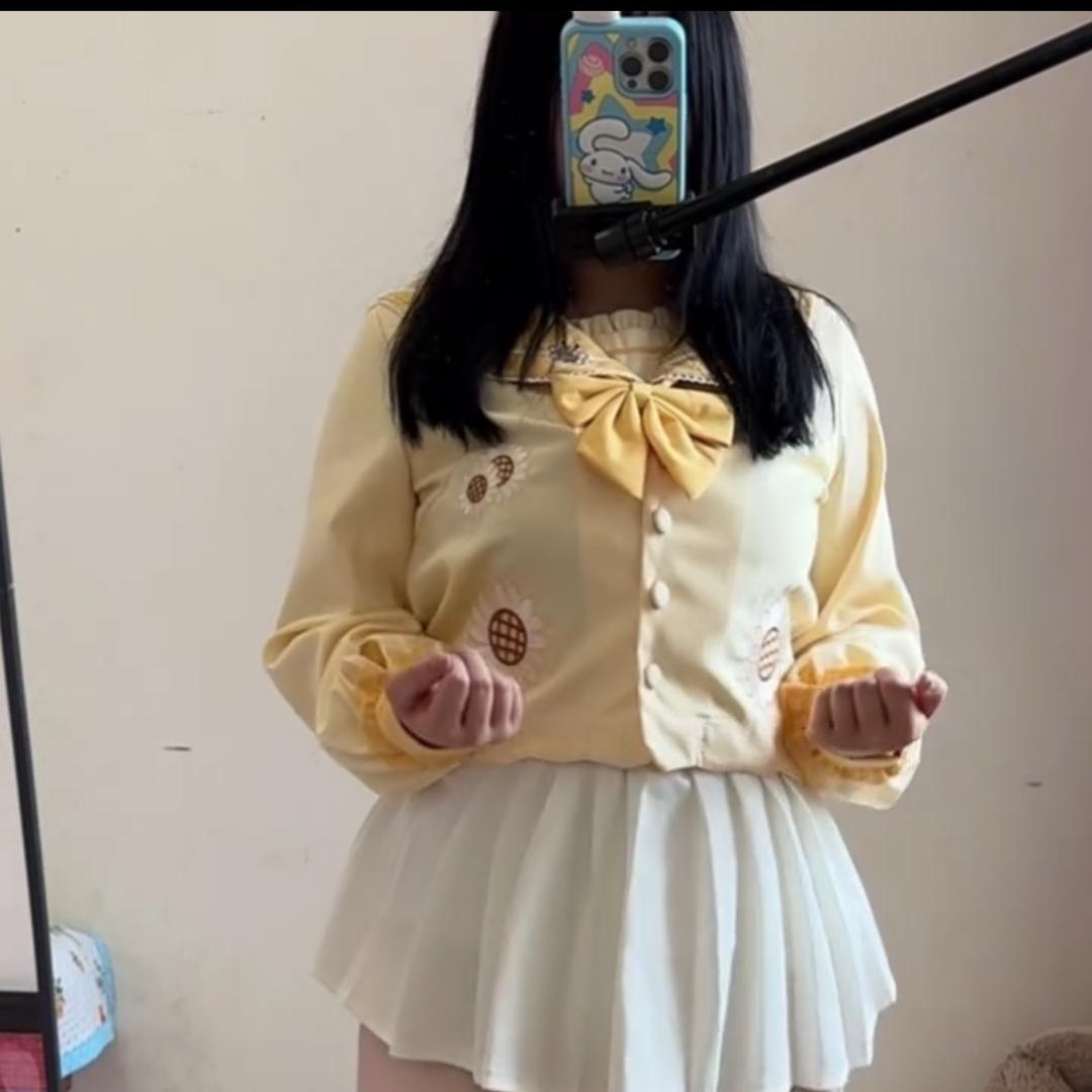 甜甜一个人