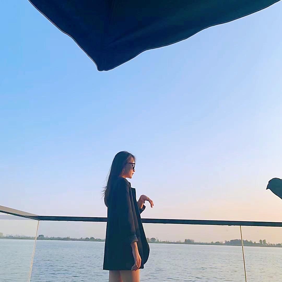 王妞妞
