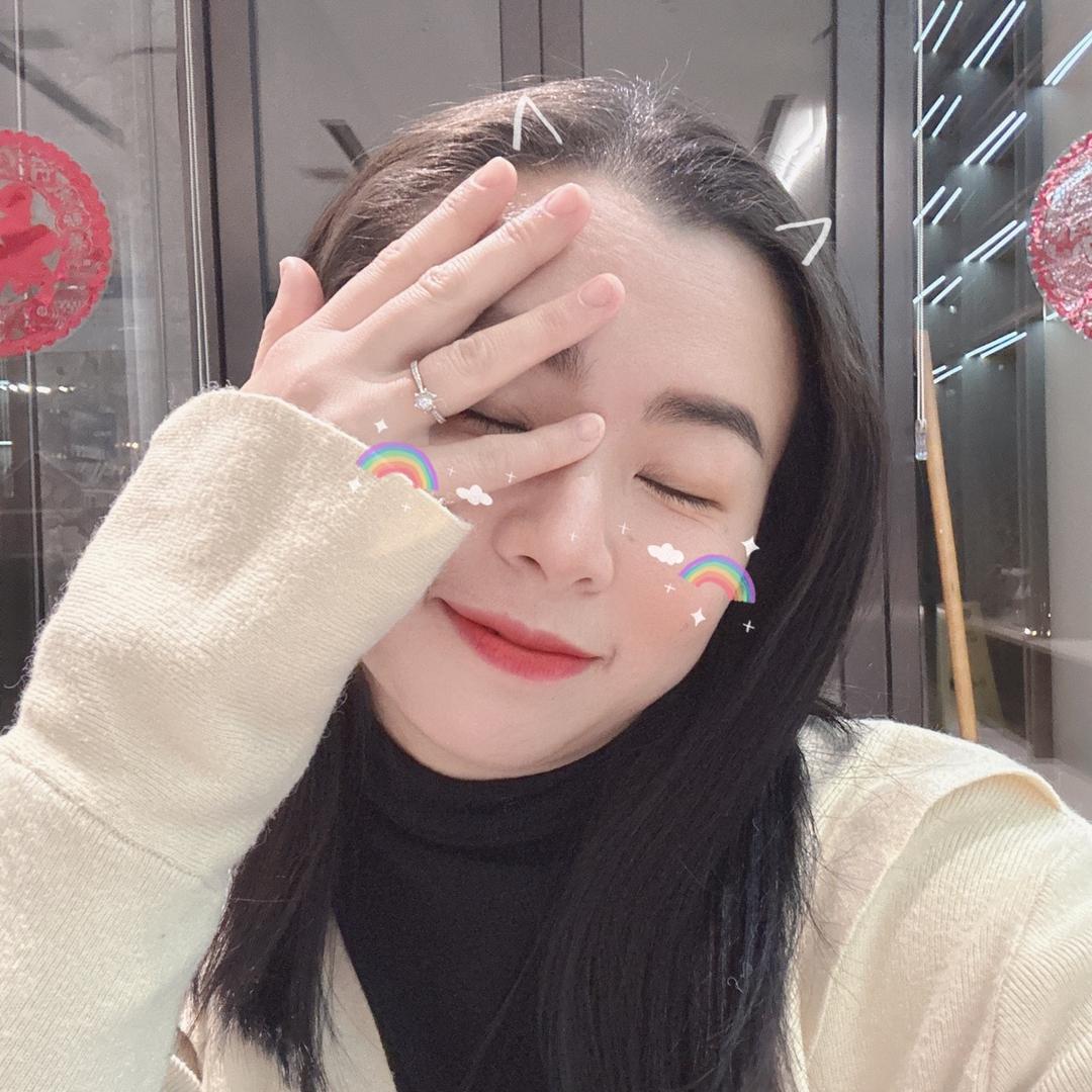 小仙女🧚‍♀️🧚‍♀️🧚‍♀️